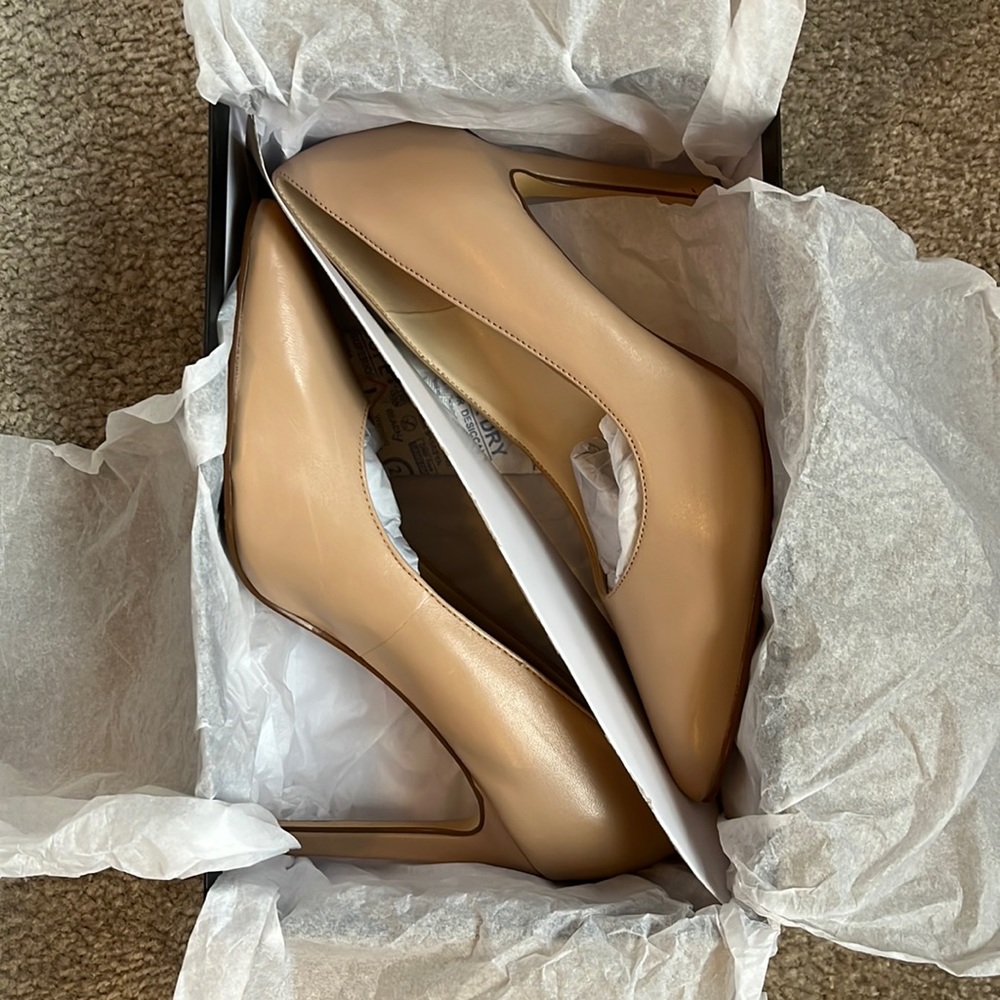 Nine West Tatiana Pointy Toe Pumps